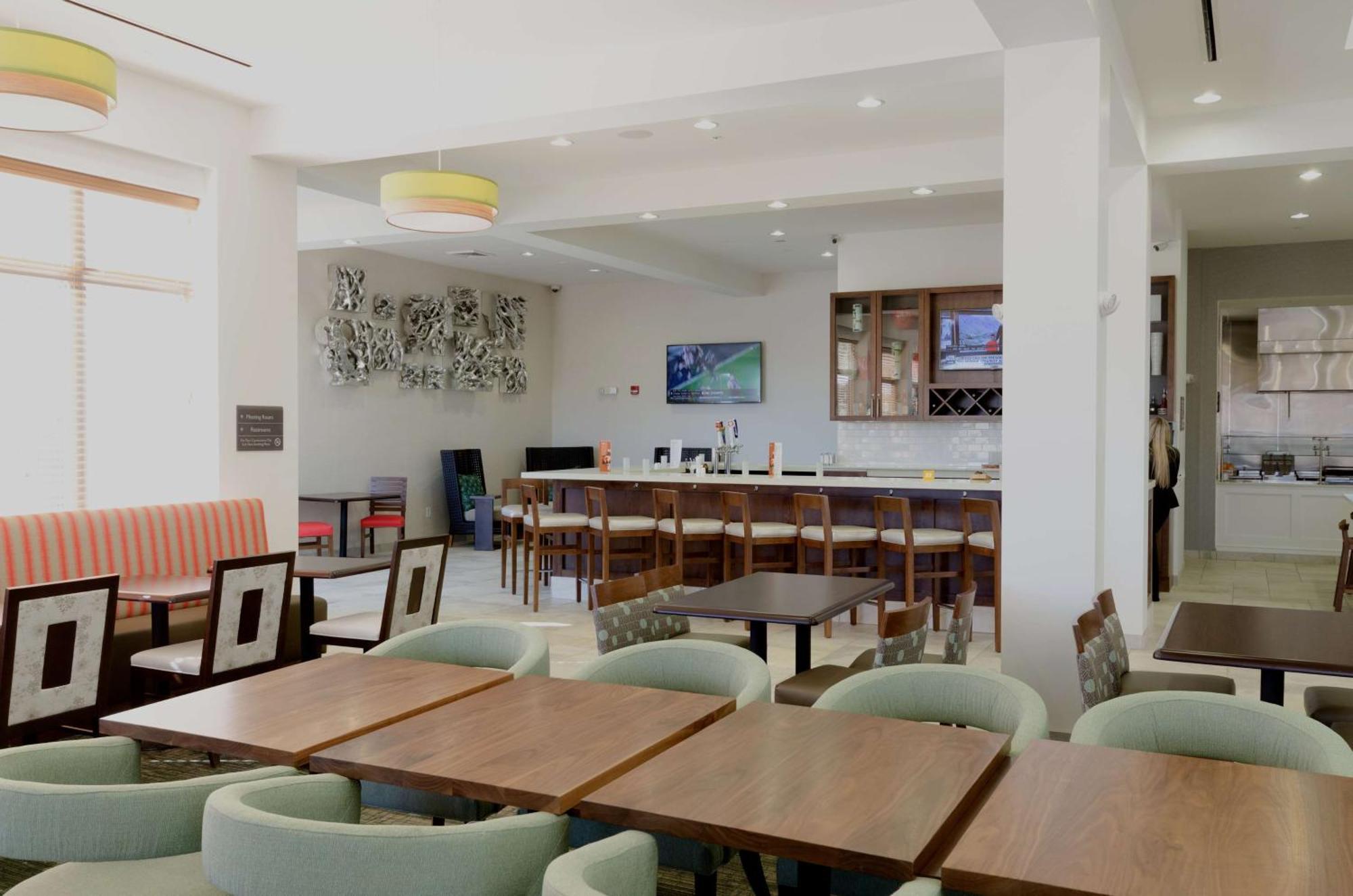 Hilton Garden Inn Хикори Экстерьер фото